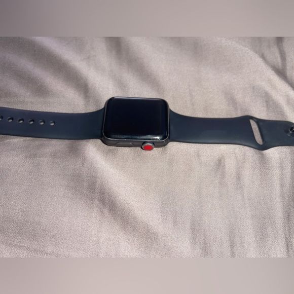 Apple Watch Series 3 - 42mm main image 5